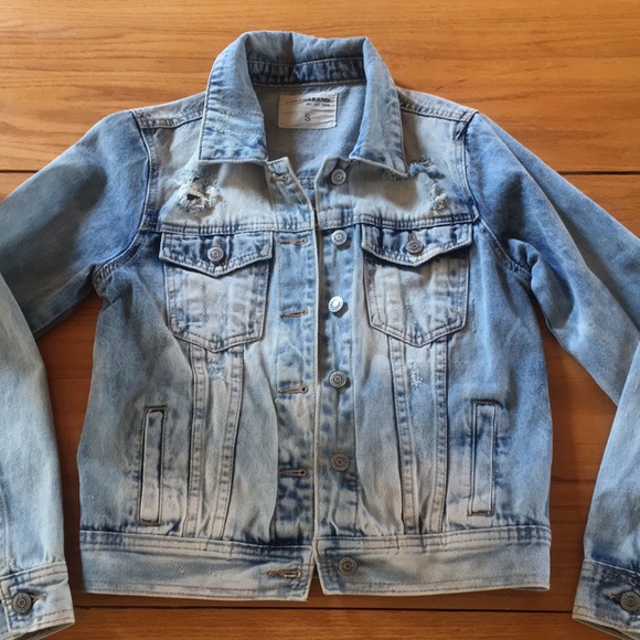 Denim Jacket ✨ - Picture 3 of 6